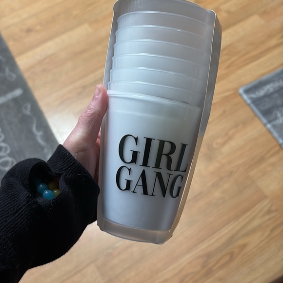 NWT “Girl Gang” 8 Frost Cups - Picture 7 of 8